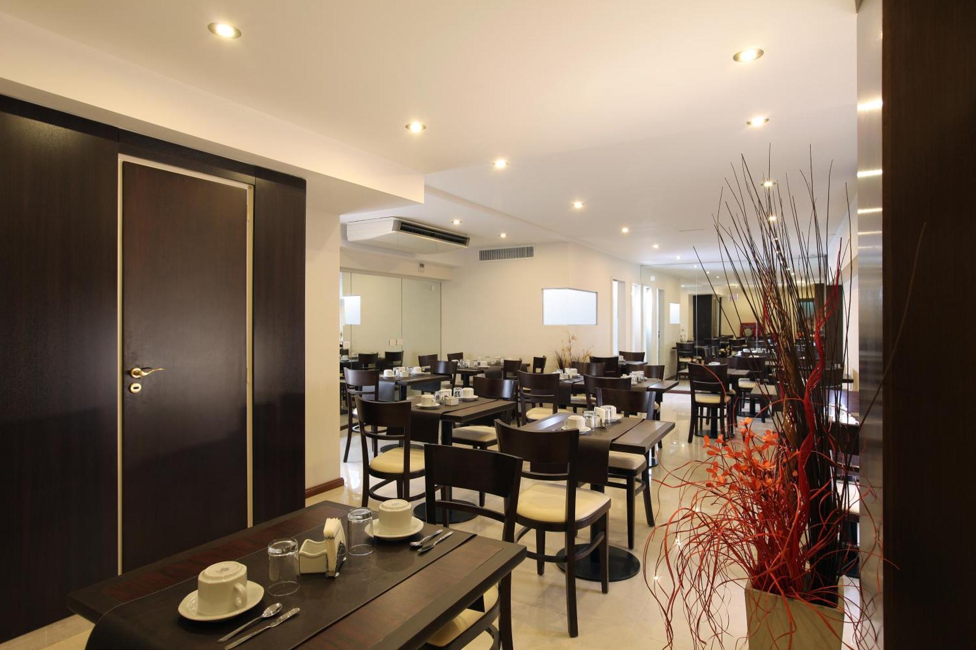 ยูโรพลาซา โฮเต็ล แอนด์ สวีท Hotel บัวโนสไอเรส ภายนอก รูปภาพ